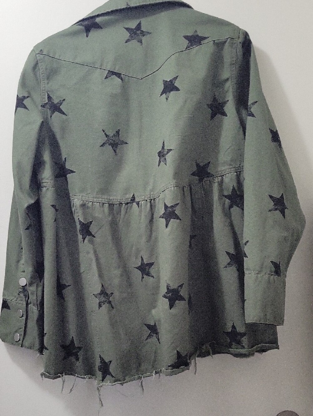 Olive Star Print Utility Jacket - Picture 2 of 3